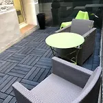 Tour Eiffel Apartment 2